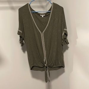 Olive green stitch detail short sleeve blouse. Size medium.